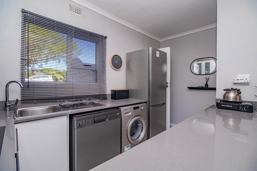 2 Bedroom Property for Sale in Goose Valley Western Cape